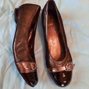 Rose Petals by Walking Cradles - size 8 1/2 Narrow
